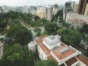Palácio da liberdade em Minas Gerais - a importância da recomposição salarial dos servidores estaduais.